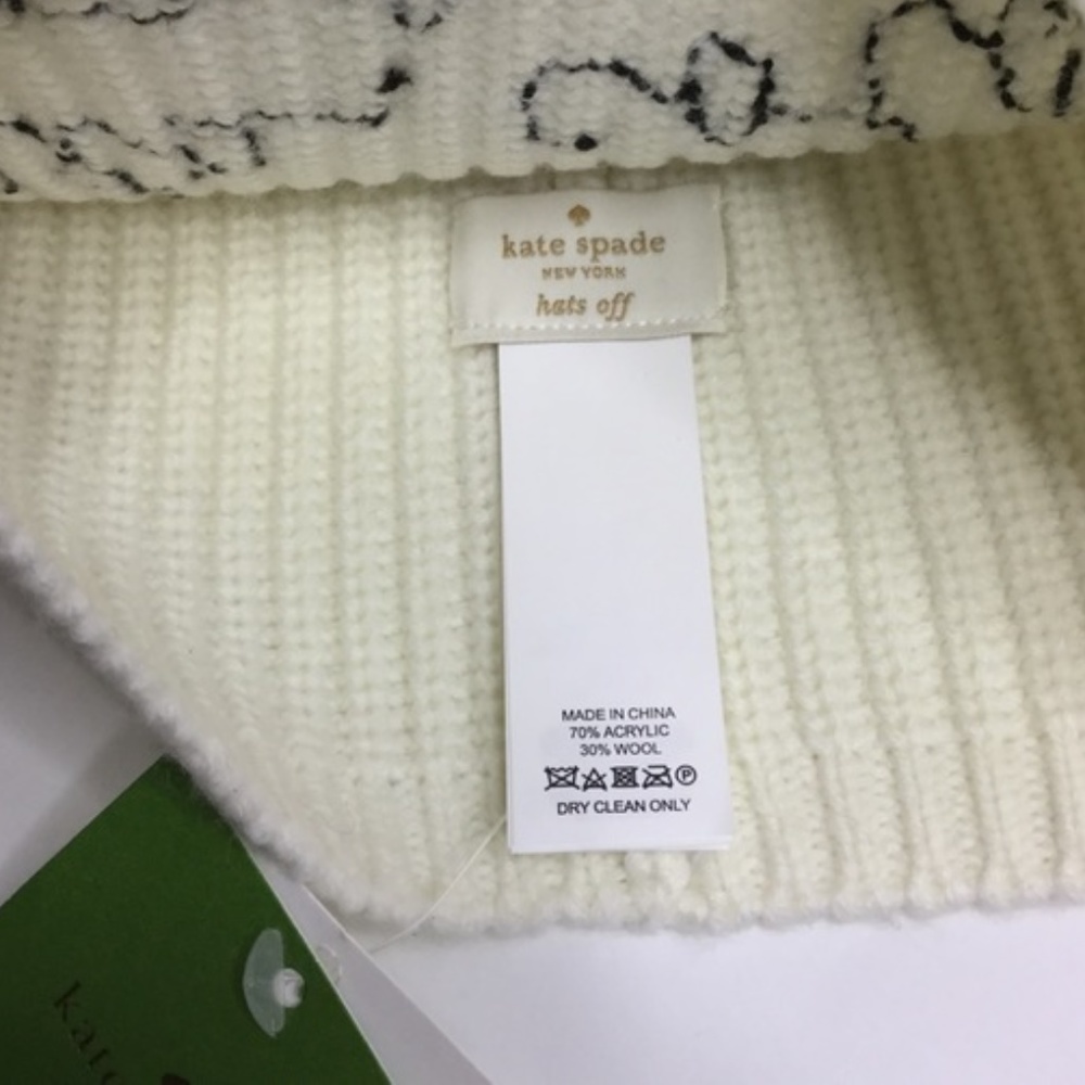 Kate Spade Baby It's Cold Outside Beanie.New! - Picture 3 of 3